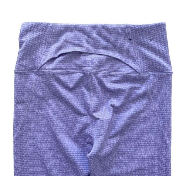 Under Armour Light Purple Leggings 7/8 Ankle Women’s Size Small 2 4 Fitness - Picture 4 of 5